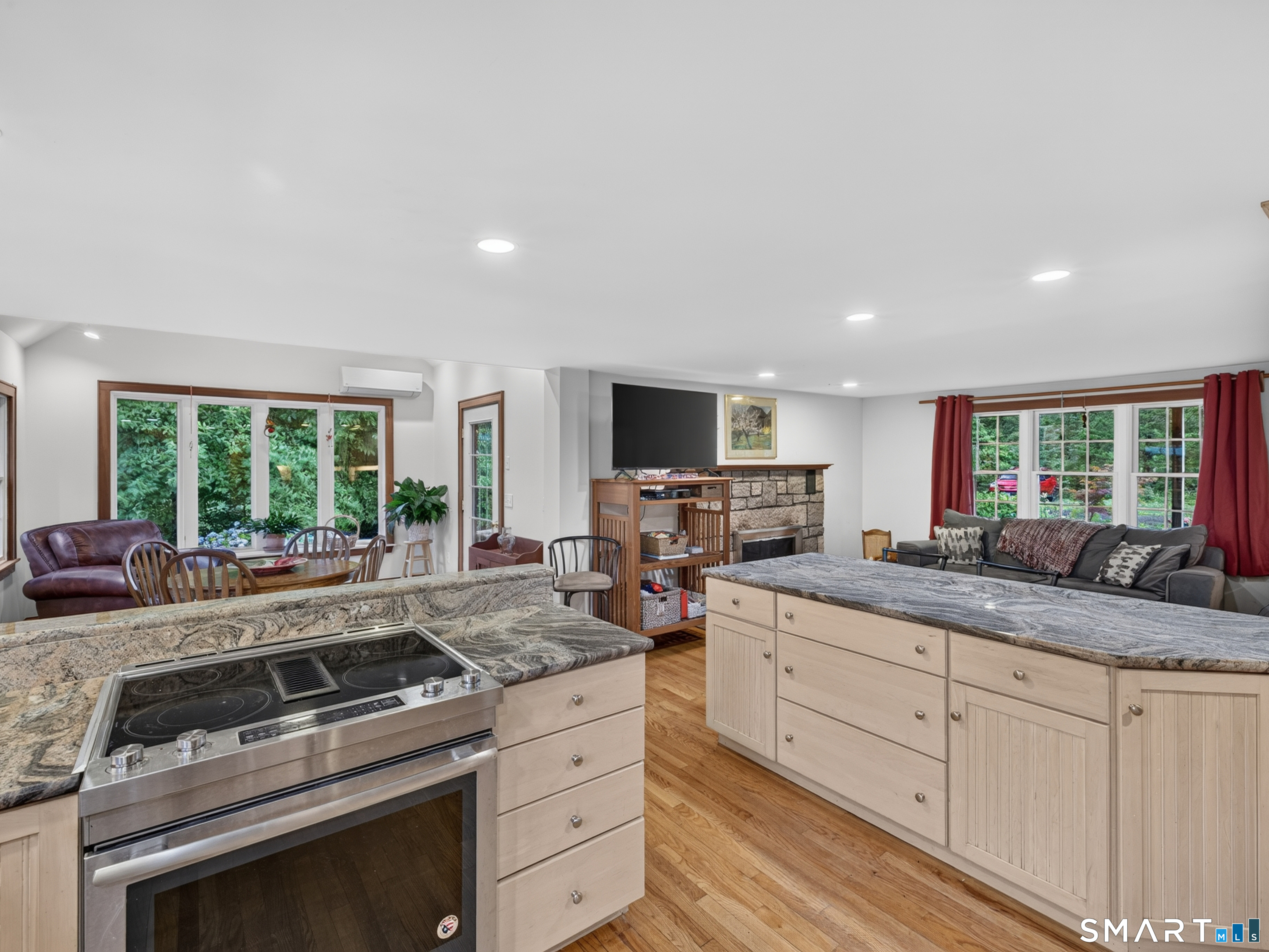 170 Dennison Road Westbrook, CT 06498 - Photo 9 of 40