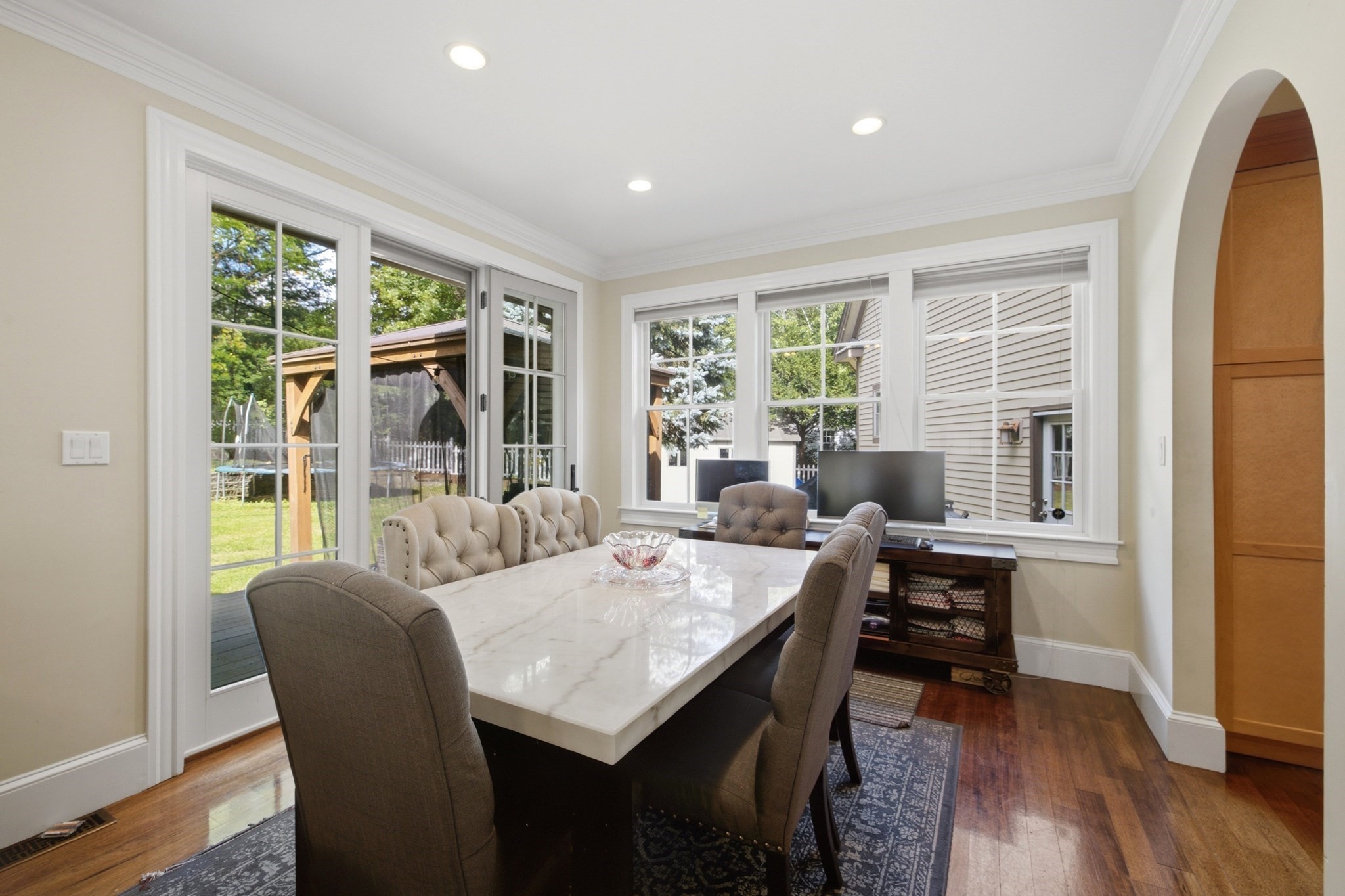 8 Long Meadow Road Newton, MA 02459 - Photo 9 of 41 Gallery Image 9