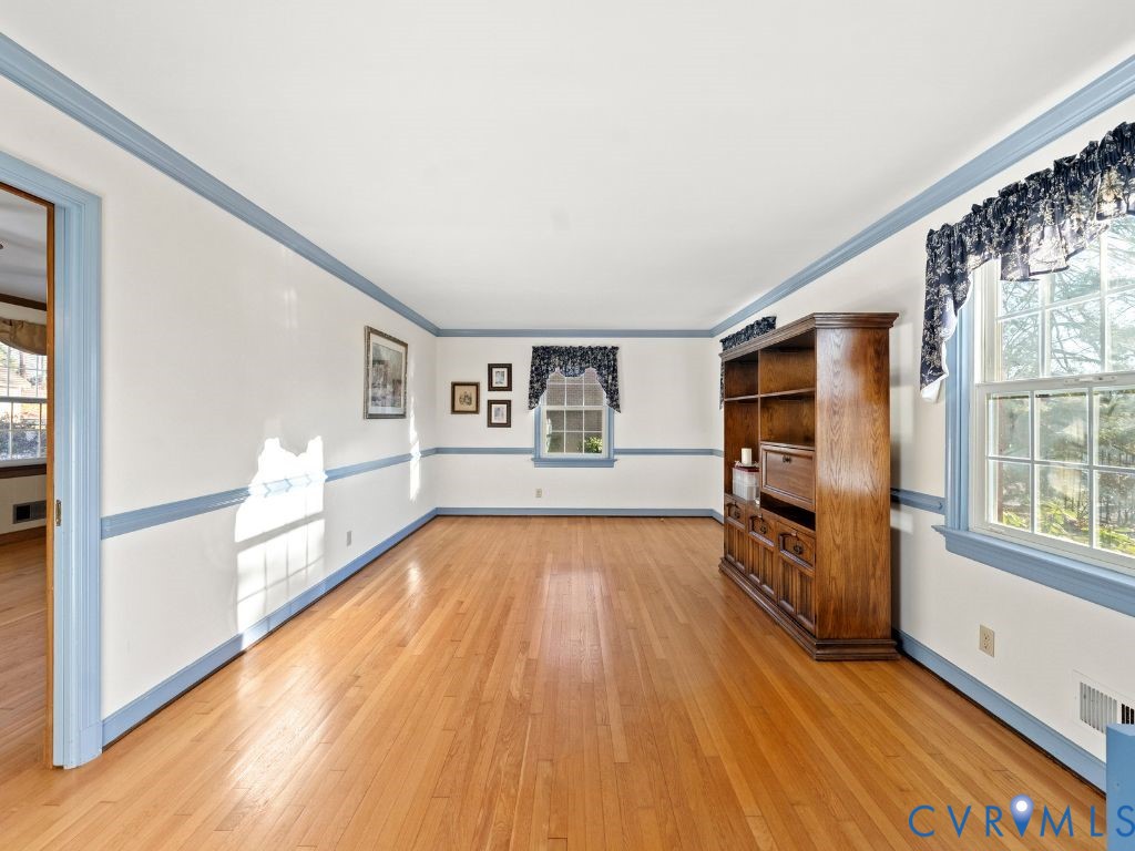 9760 Tuxford Road Chesterfield, VA 23236 - Photo 8 of 44 Gallery Image 8
