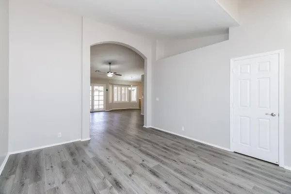 $2,600 | 2216 East Sherri Drive, Gilbert, AZ 85296