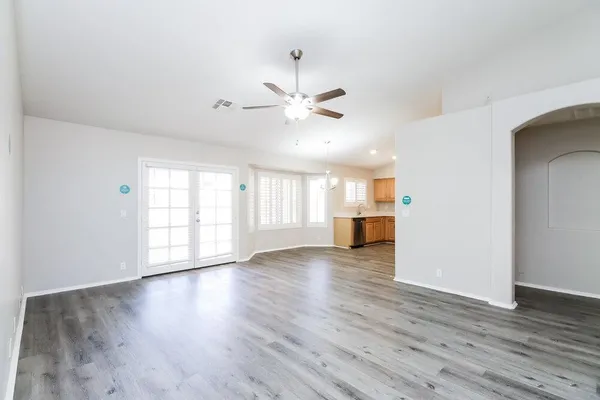 $2,600 | 2216 East Sherri Drive, Gilbert, AZ 85296