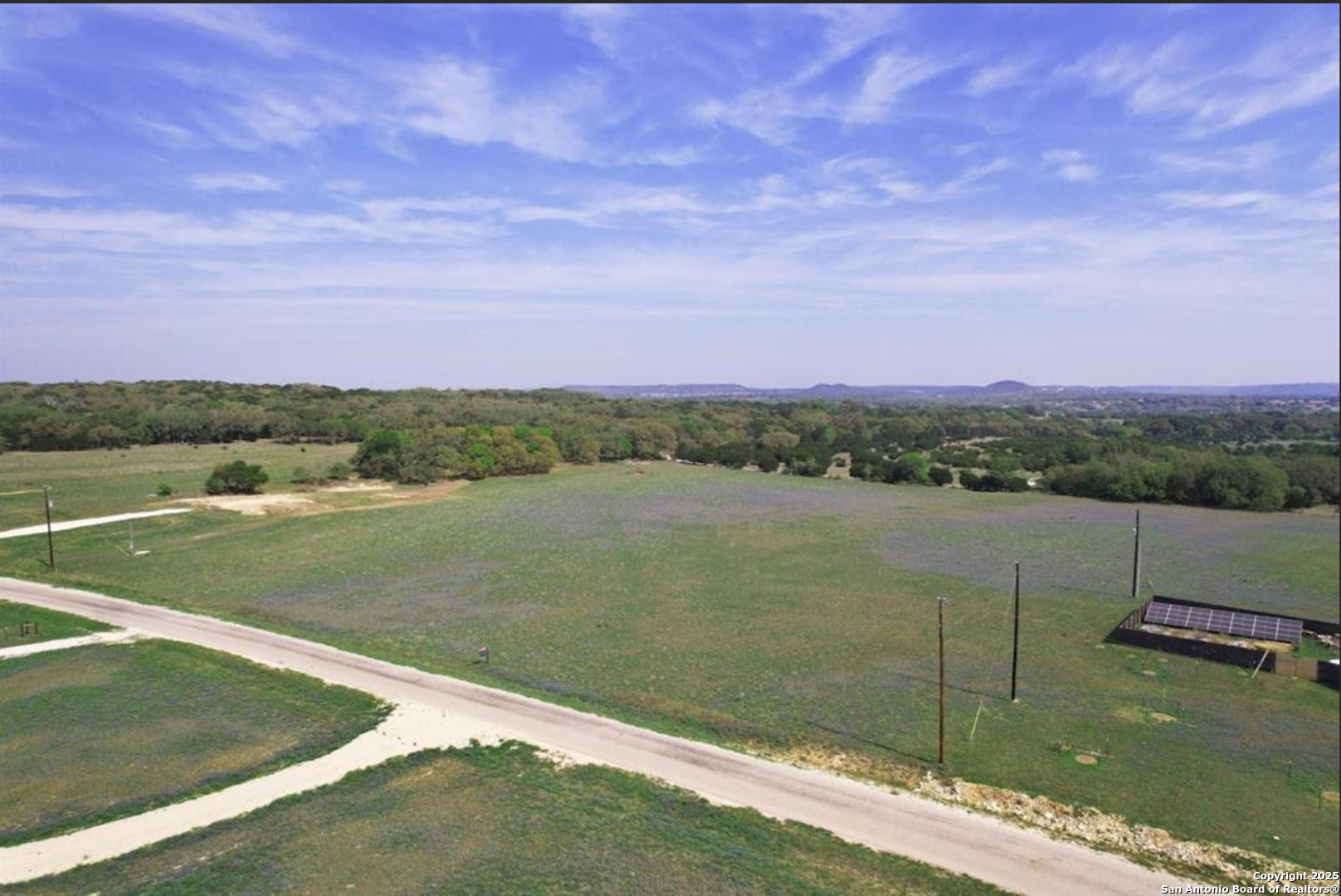 348 Lipan Apache Blanco, TX 78606 - Photo 4 of 6