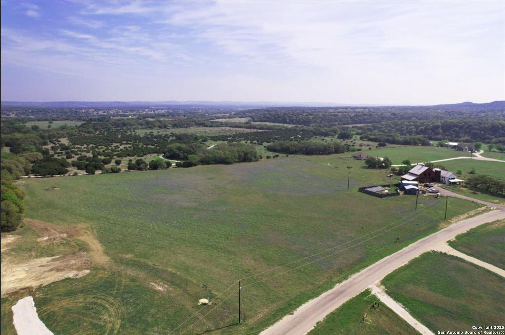 348 Lipan Apache Blanco, TX 78606 - Photo 5 of 6