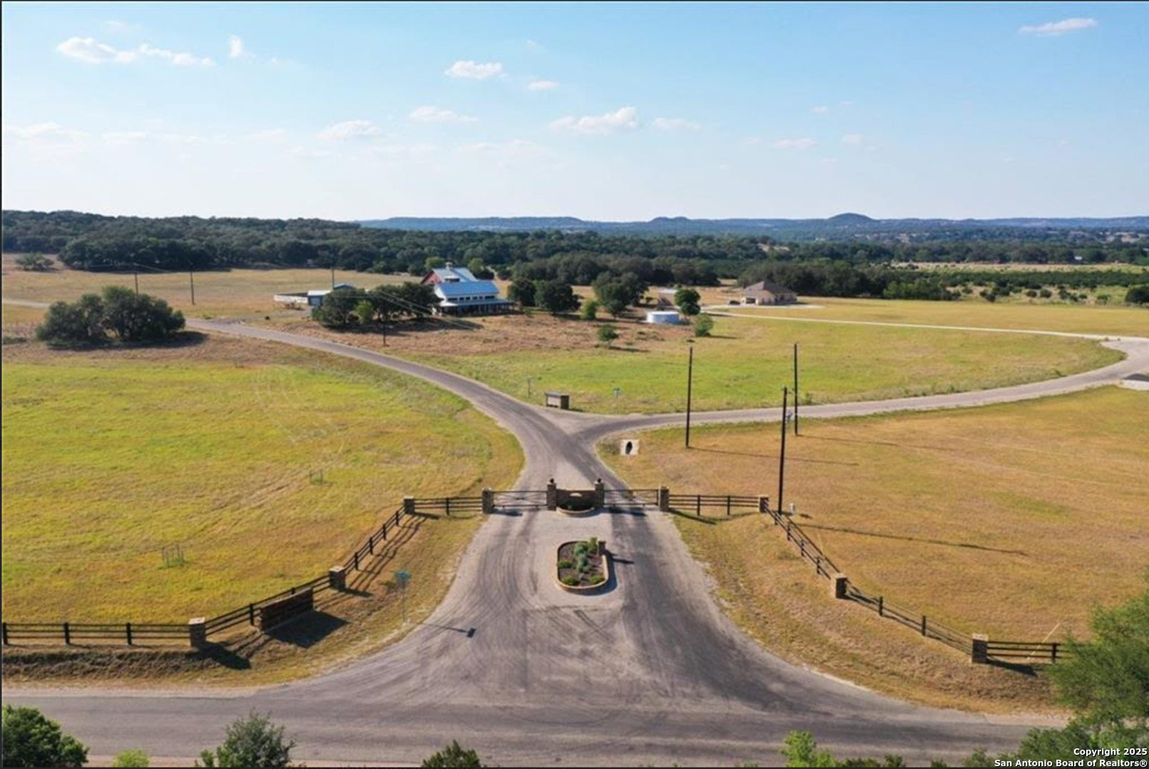 348 Lipan Apache Blanco, TX 78606 - Photo 6 of 6