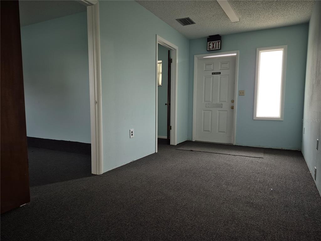 5147 Marine Parkway New Port Richey, FL 34652 - Photo 11 of 19