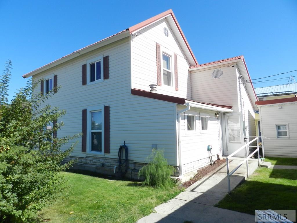 901 Main Street Salmon, ID 83467 - Photo 3 of 62