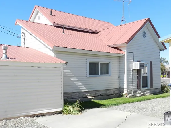 $320,000 | 901 Main Street, Salmon, ID 83467