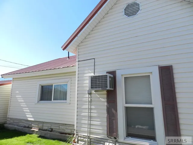 $330,000 | 901 Main Street, Salmon, ID 83467
