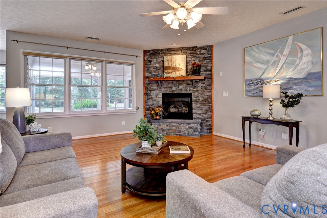 3046 Cider House Road Toano, VA 23168 - Photo 8 of 40 Gallery Image 8