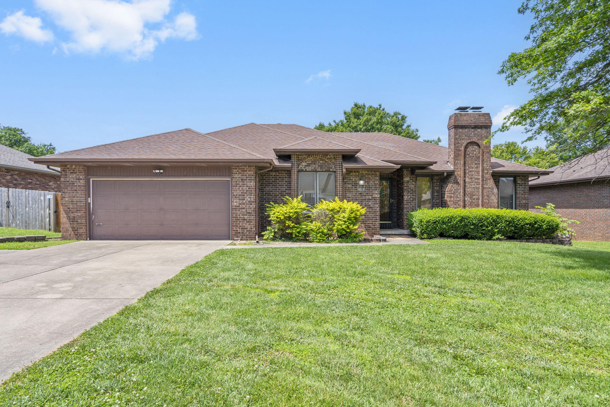 4019 East Cherokee Street Springfield, MO 65809 - Photo 1 of 1 1-web-or-mls-HWJ08760