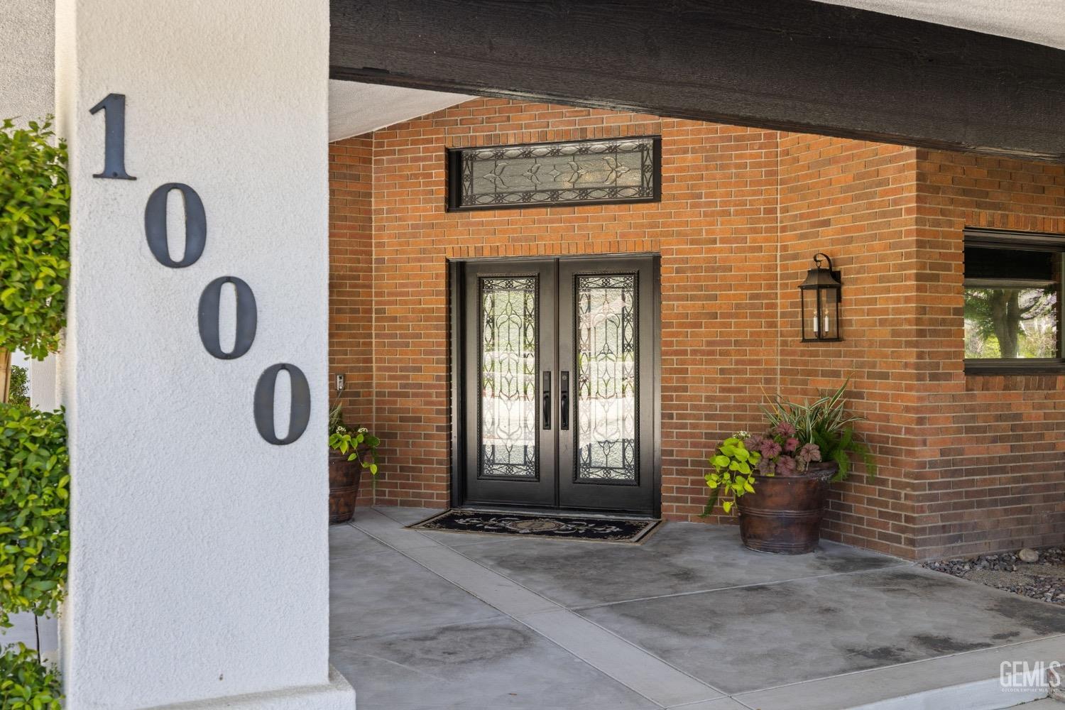 Undisclosed Address Bakersfield, CA 93309 - Photo 4 of 75