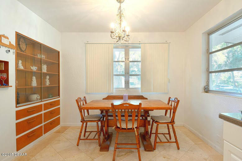857 Valencia Road South Daytona, FL 32119 - Photo 5 of 26 5