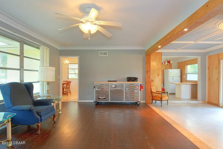 857 Valencia Road South Daytona, FL 32119 - Photo 10 of 26 9