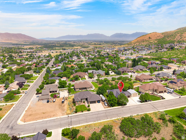 751 650 South Santaquin, UT 84655 - Photo 18 of 47