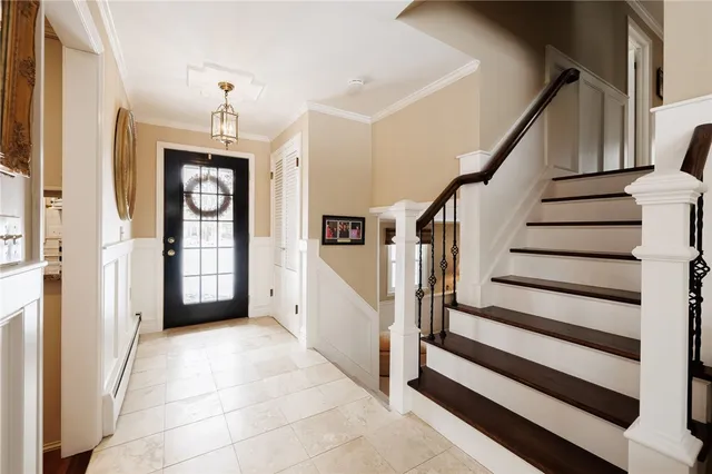 $499,900 | 9 Bromley Road, Pittsford, NY 14534