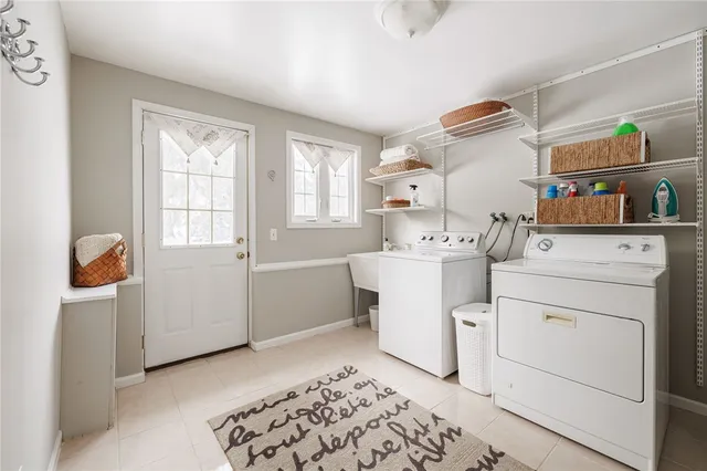 $499,900 | 9 Bromley Road, Pittsford, NY 14534