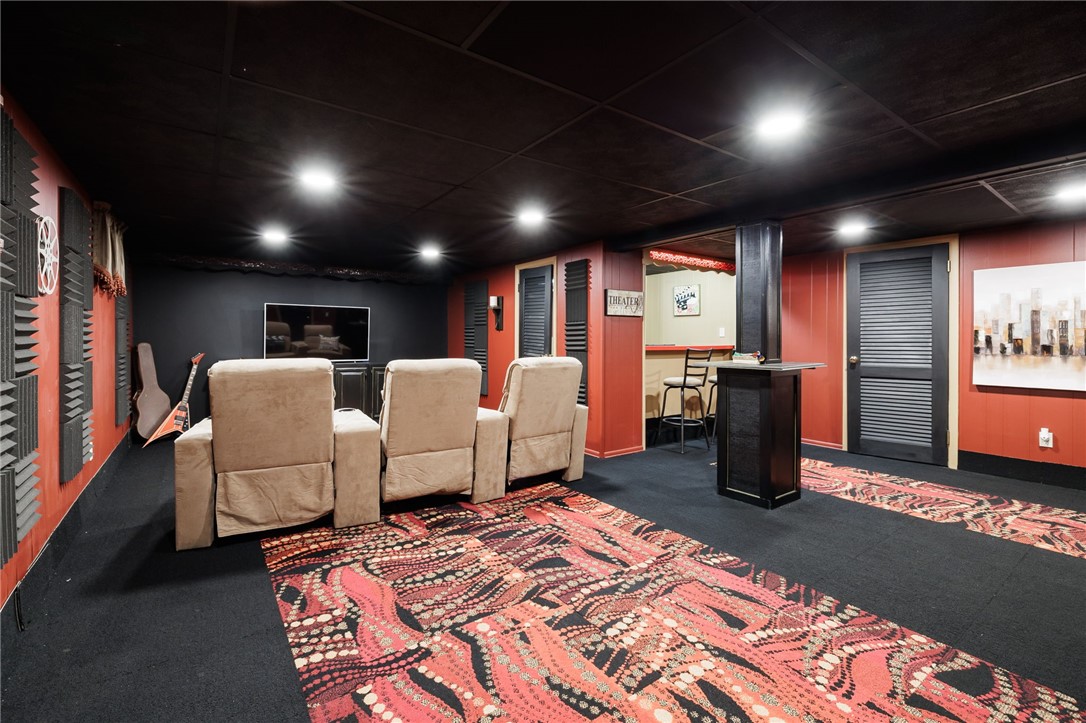 9 Bromley Road Pittsford, NY 14534 - Photo 30 of 36