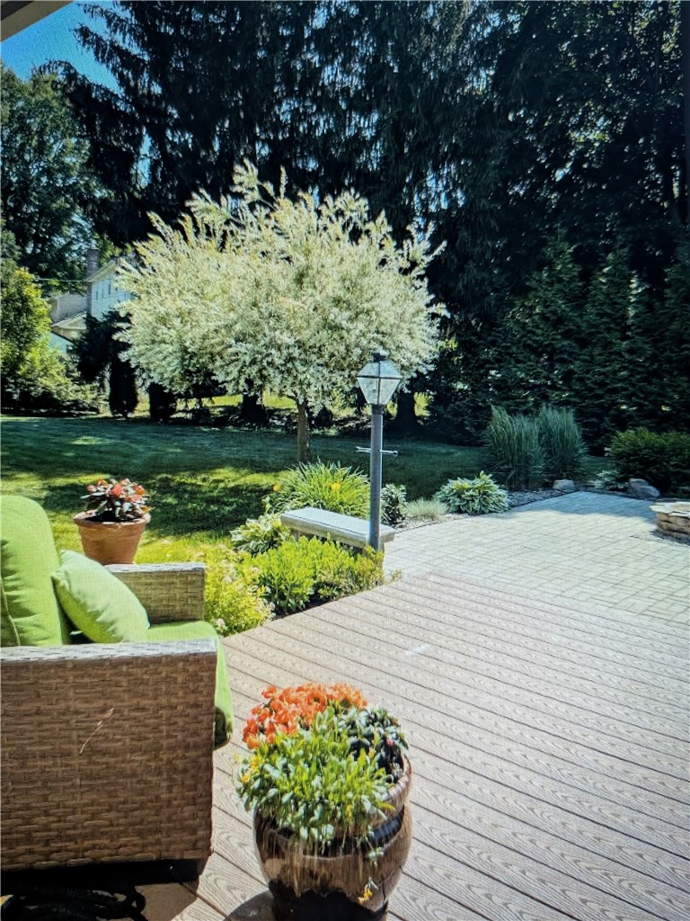 9 Bromley Road Pittsford, NY 14534 - Photo 35 of 36