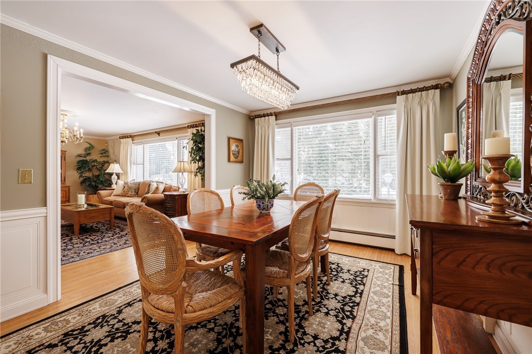 9 Bromley Road Pittsford, NY 14534 - Photo 8 of 36