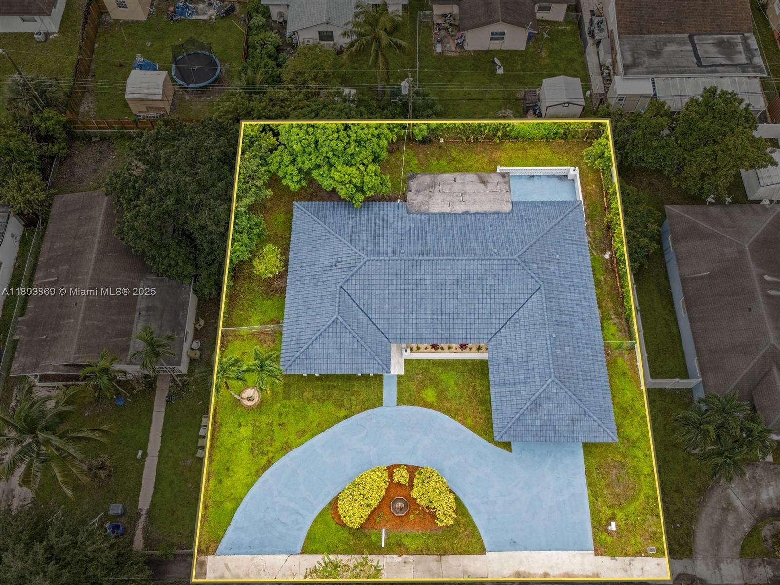 5526 Plunkett Street Hollywood, FL 33021 - Photo 4 of 48