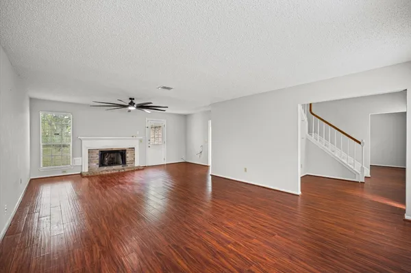$2,000 | 3018 Granite Lake Drive, Missouri City, TX 77459