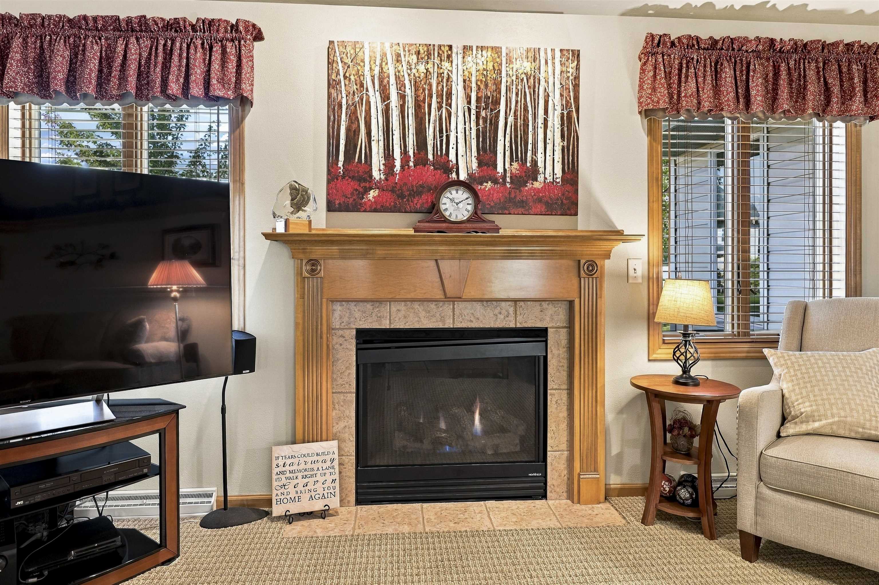 1394 West Mason Ridge Court Appleton, WI 54914 - Photo 12 of 40 Gallery Image 12