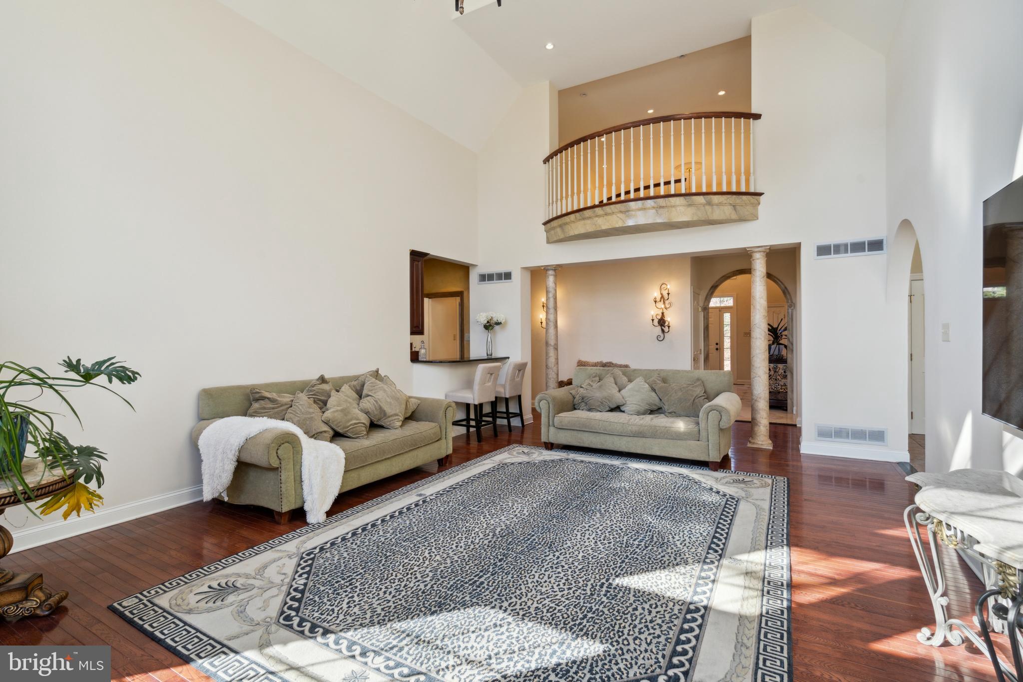 1520 Penllyn Blue Bell Pike Blue Bell, PA 19422 - Photo 12 of 56 Family Room