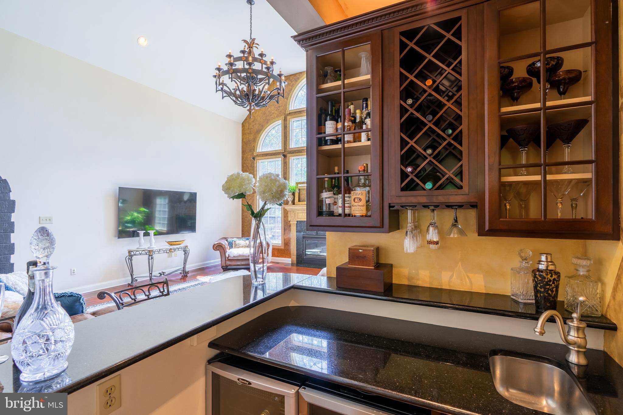 1520 Penllyn Blue Bell Pike Blue Bell, PA 19422 - Photo 15 of 56 Bar