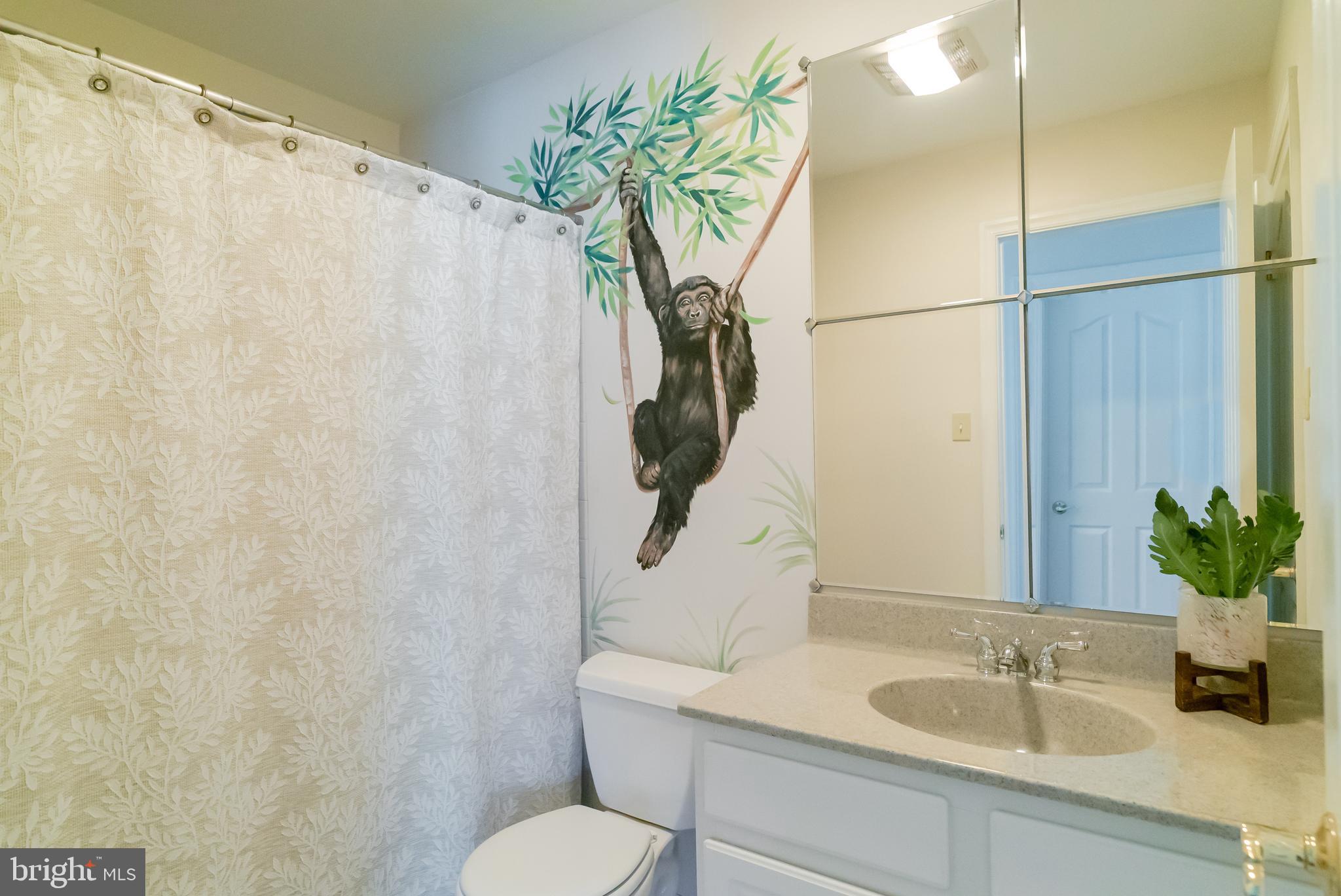 1520 Penllyn Blue Bell Pike Blue Bell, PA 19422 - Photo 35 of 56 Bathroom