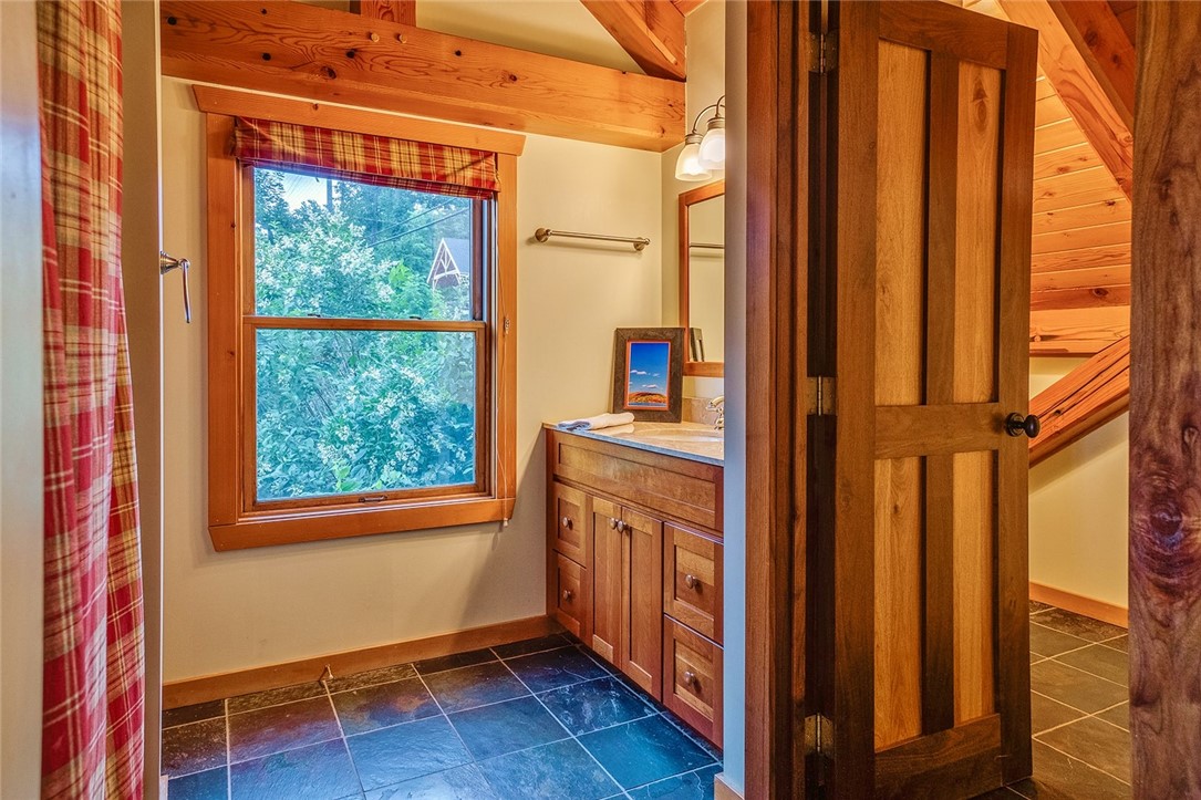 669 East Lake Road Barrington, NY 14527 - Photo 19 of 42