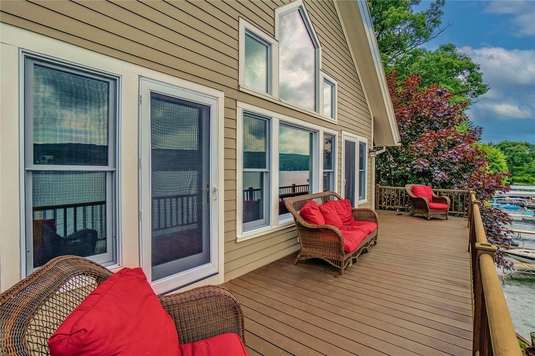 669 East Lake Road Barrington, NY 14527 - Photo 4 of 42