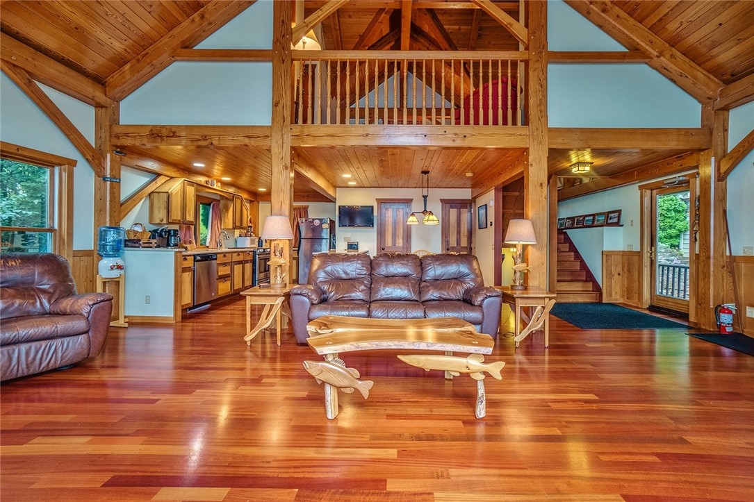 669 East Lake Road Barrington, NY 14527 - Photo 7 of 42