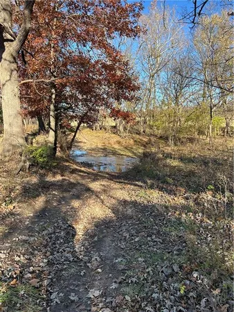 $330,000 | 1350 Us 59 Highway, Princeton, KS 66078