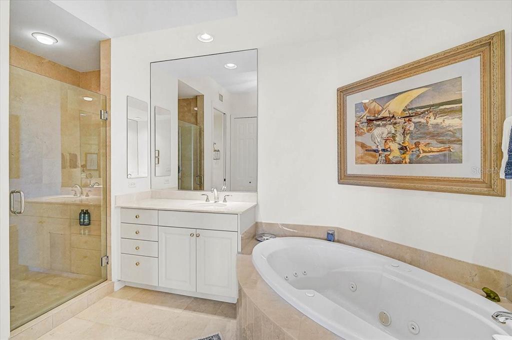 409 North Point Road, Unit 803 Osprey, FL 34229 - Photo 24 of 60 Gallery Image 24