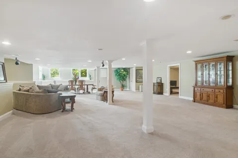 $1,598,000 | 5641 Churchill Lane, Libertyville, IL 60048