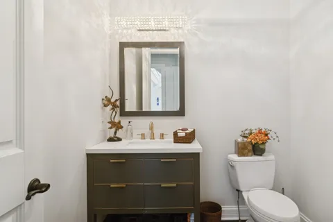 $1,598,000 | 5641 Churchill Lane, Libertyville, IL 60048