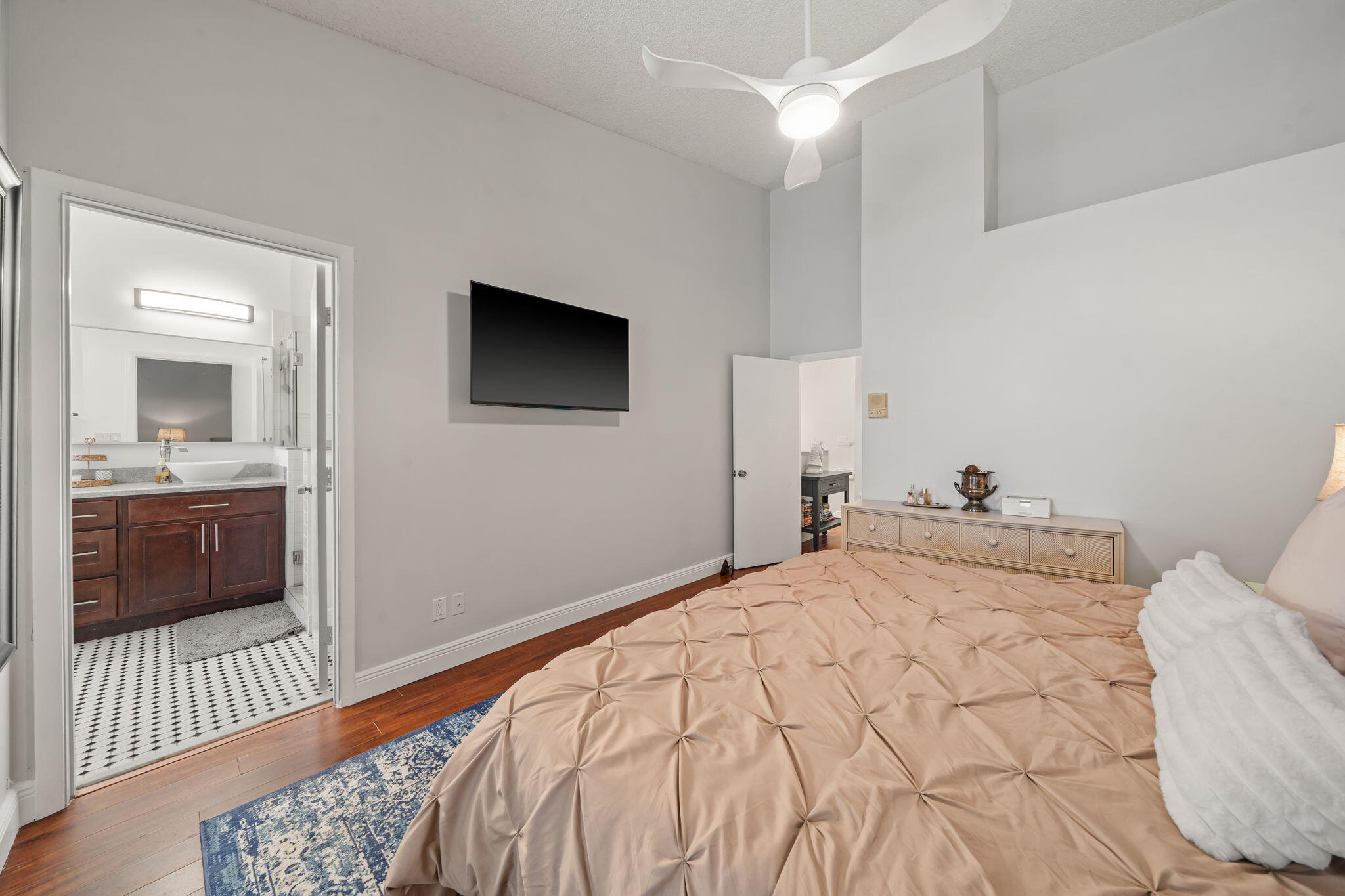 5250 Sapphire Valley Boca Raton, FL 33431 - Photo 29 of 35 Primary Suite