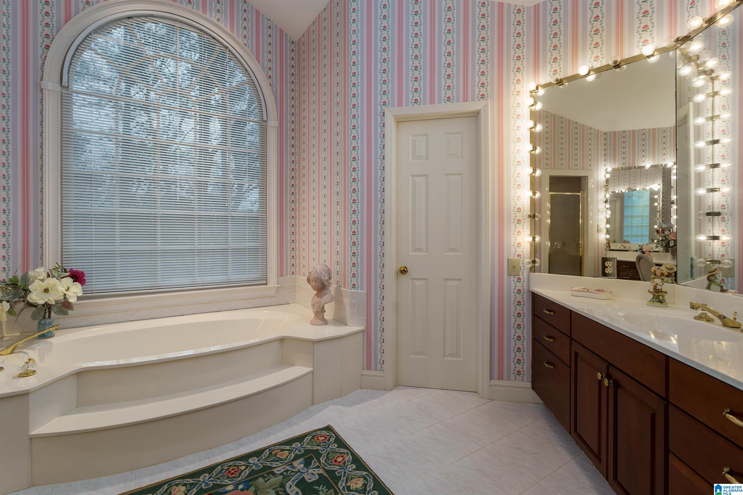 2000 Ridge Lake Drive Birmingham, AL 35244 - Photo 47 of 71