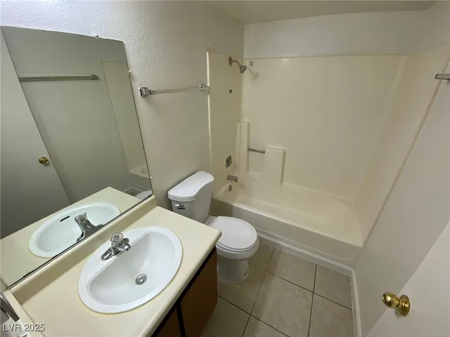 $1,050 | 917 Bridgewater Street, Unit B, Las Vegas, NV 89110