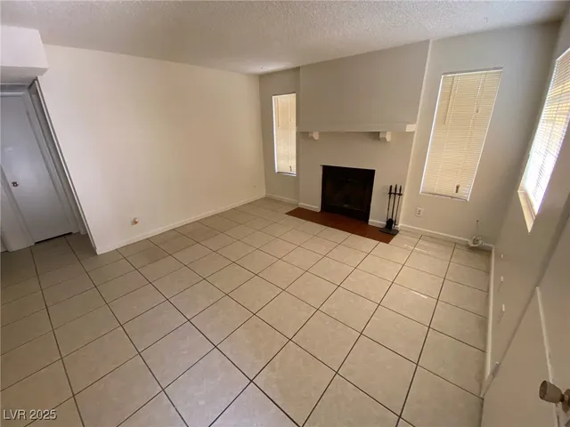 $1,050 | 917 Bridgewater Street, Unit B, Las Vegas, NV 89110