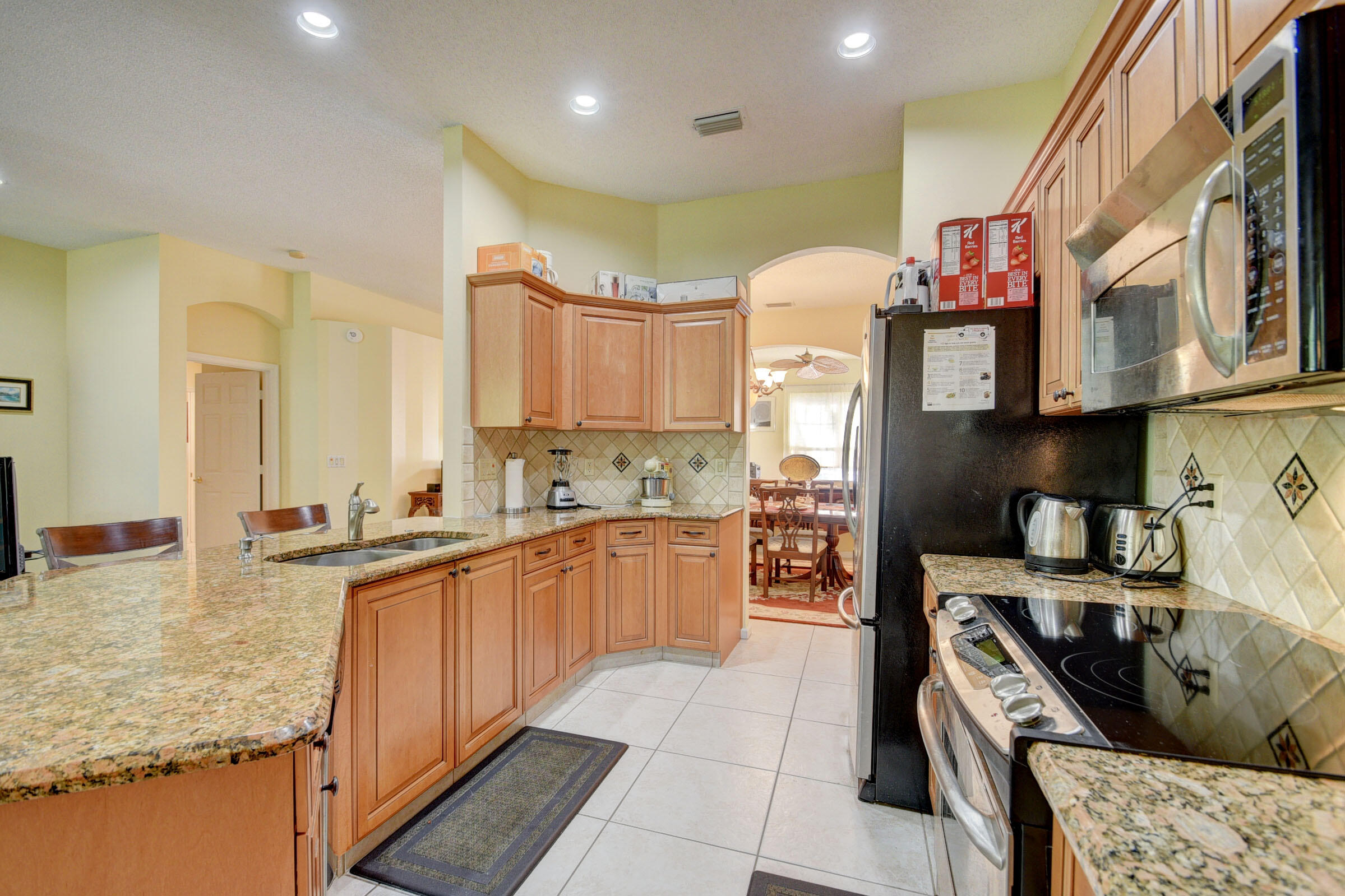 7912 Rockford Road Boynton Beach, FL 33472 - Photo 12 of 42 14_house (14)