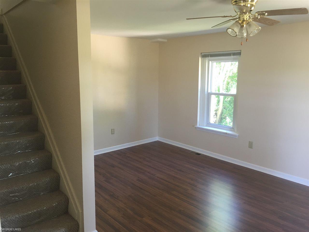 15323 Jeddo Road Brown City, MI 48416 - Photo 7 of 29 31299670-6.JPG