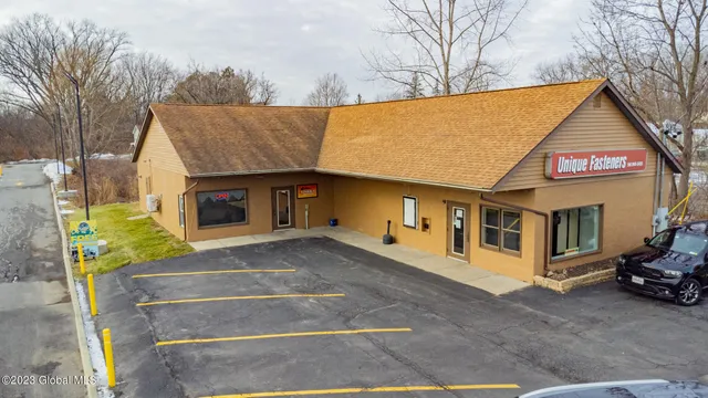 $310,000 | 291 North Comrie Avenue, Johnstown, NY 12095