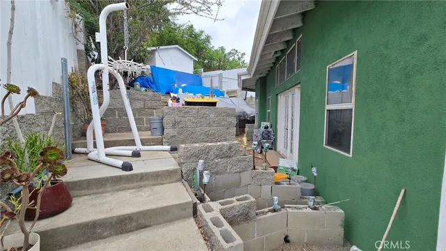 $925,000 | 787 Terrace 49, Los Angeles, CA 90042