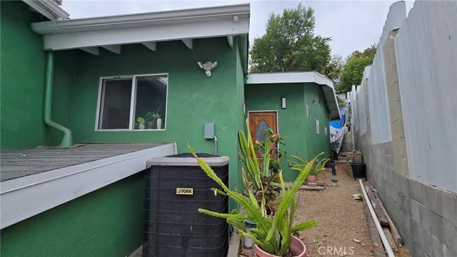 $925,000 | 787 Terrace 49, Los Angeles, CA 90042