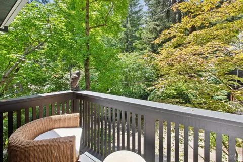 $2,195,000 | 12 Ridgeway Lane, Larkspur, CA 94939