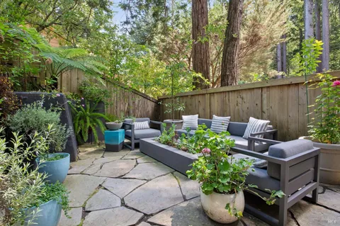 $2,195,000 | 12 Ridgeway Lane, Larkspur, CA 94939