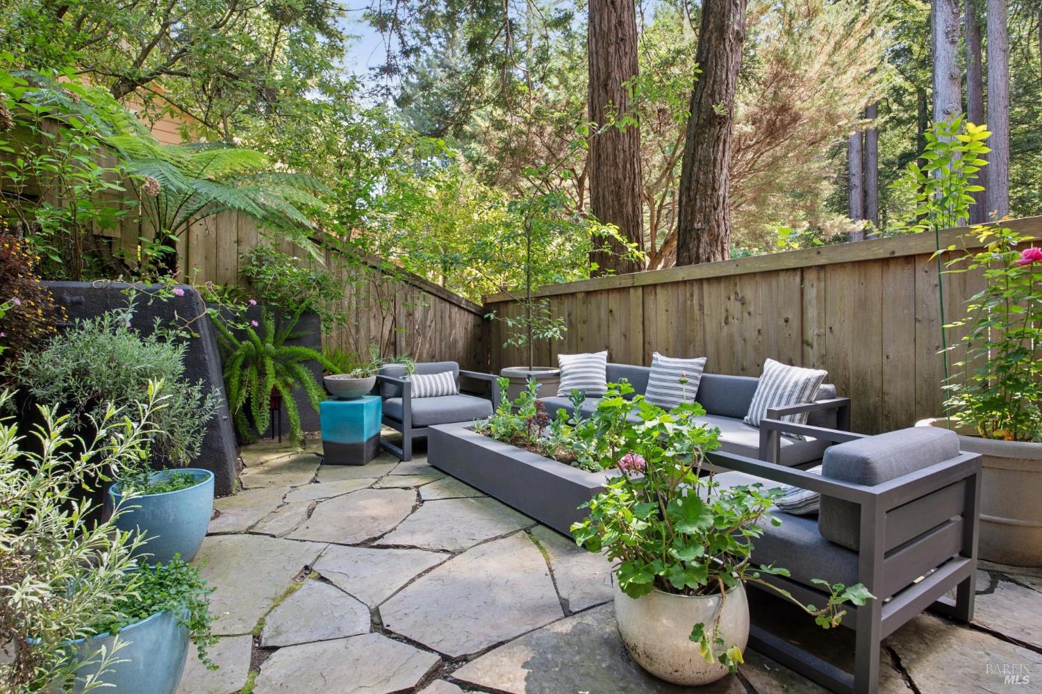 12 Ridgeway Lane Larkspur, CA 94939 - Photo 31 of 36