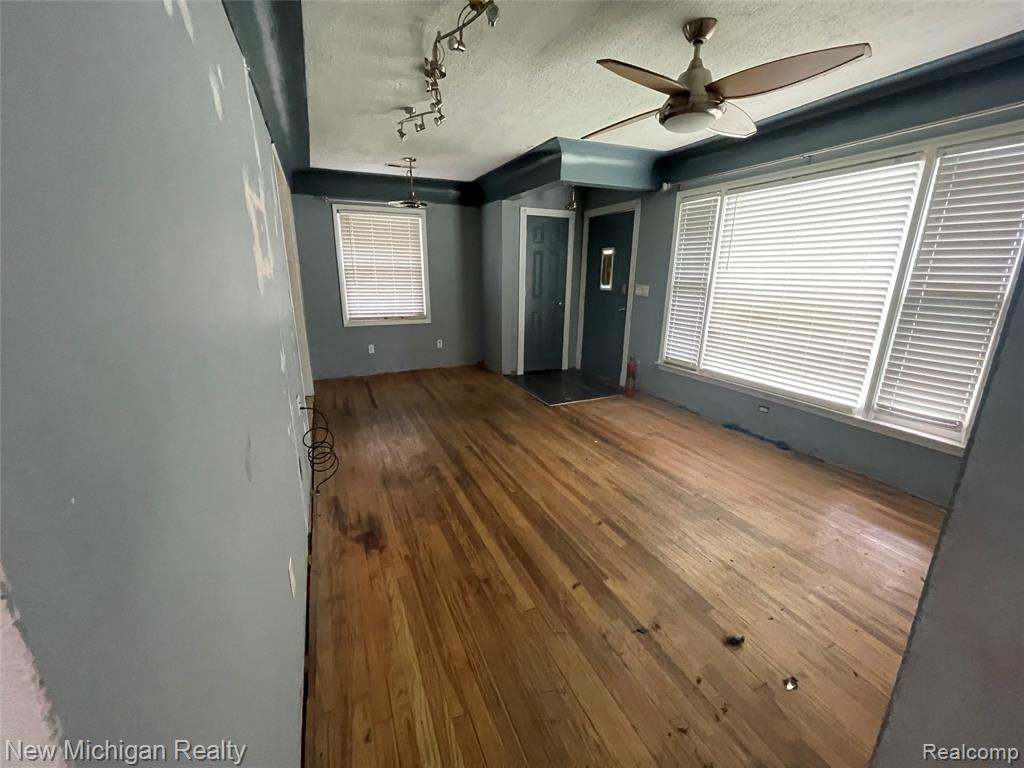 2811 Wisconsin Road Troy, MI 48083 - Photo 21 of 22