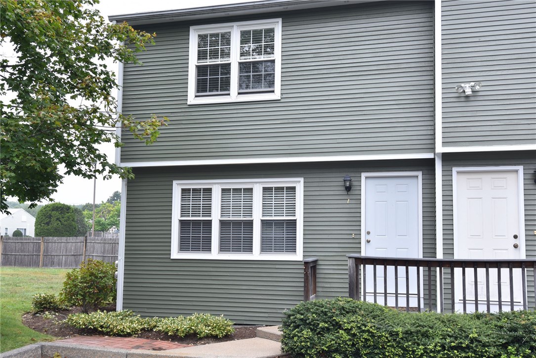 5804 Post Road, Unit 7 Warwick, RI 02818 - Photo 1 of 17